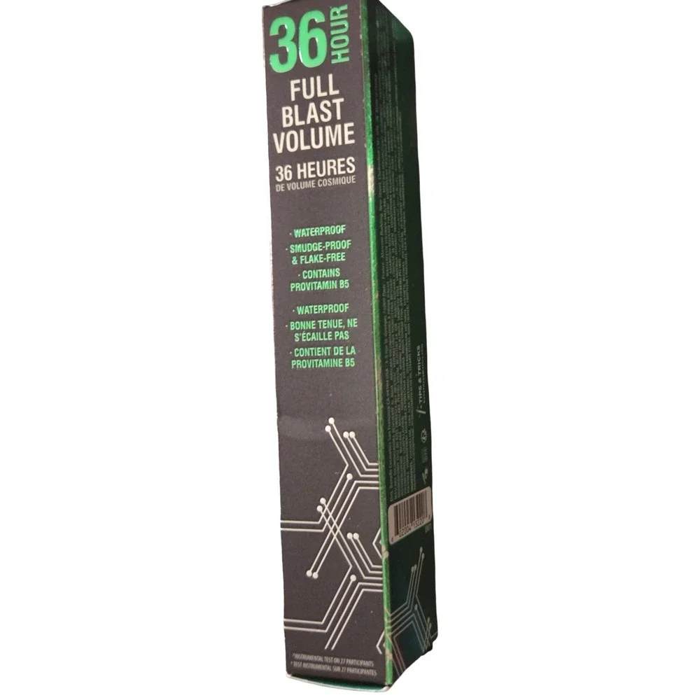 Benefit BADgal BANG! Waterproof Mascara‎ – Intense Pitch Black – 36 Hour Volume